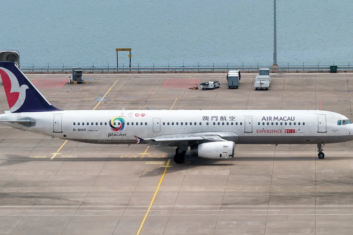 停放在澳門國際機場停機坪的 Air Macau A321 客機