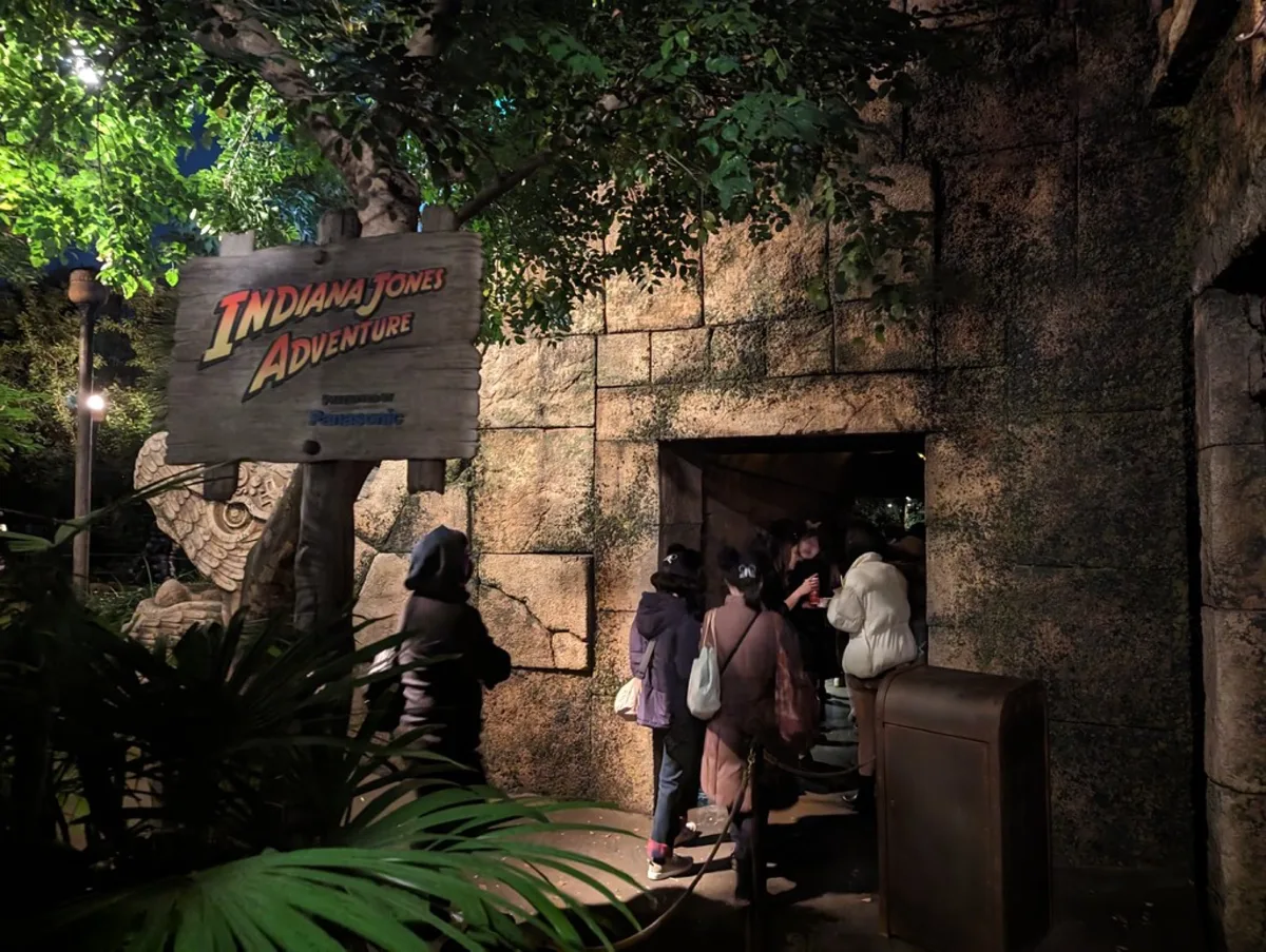 Stone entrance of Indiana Jones Adventure: Temple of the Crystal Skull with its sign