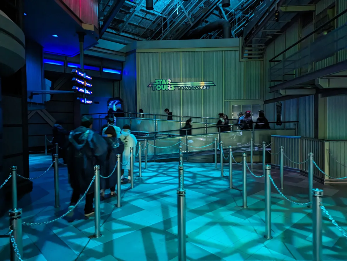 The switchback indoor queue of Star Tours: The Adventures Continue at Tokyo Disneyland in 2023